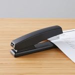 Amazon Basics Stapler with 1000 Staples, Office Stapler, 25 Sheet Capacity, Non-Slip, Black - Image 4