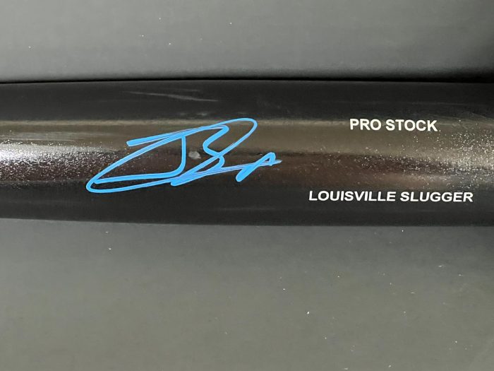 Jackson Chourio Milwaukee Brewers Autographed Signed Black Baseball Bat Beckett Hologram - Image 3